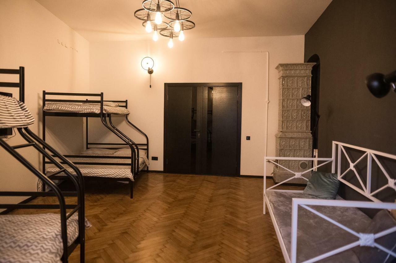 Modestm#Ilike# Apartment Lviv Luaran gambar
