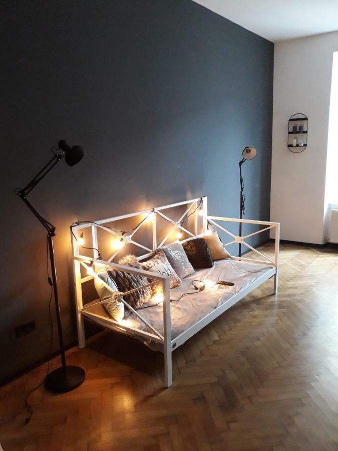 Modestm#Ilike# Apartment Lviv Luaran gambar