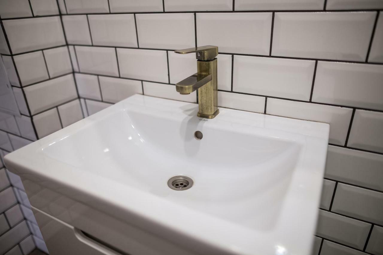 Modestm#Ilike# Apartment Lviv Luaran gambar