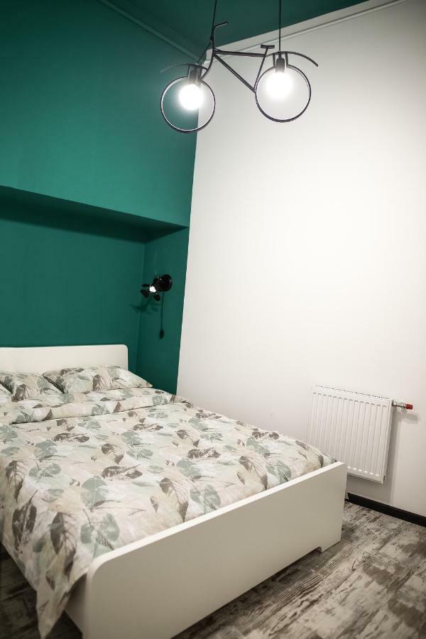 Modestm#Ilike# Apartment Lviv Luaran gambar